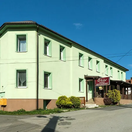 Violet Penzión pre hostí