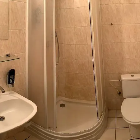 Violet Penzión pre hostí *